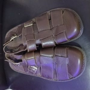 Born leather sandals